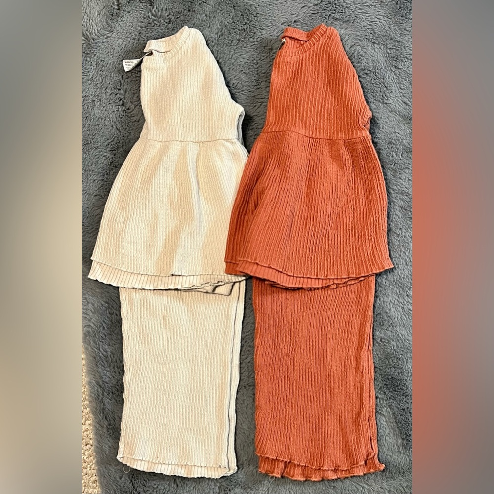 Bundle of 2 Modern Moments Rust and Cream Ribbed Toddler Outfits - Picture 2 of 7